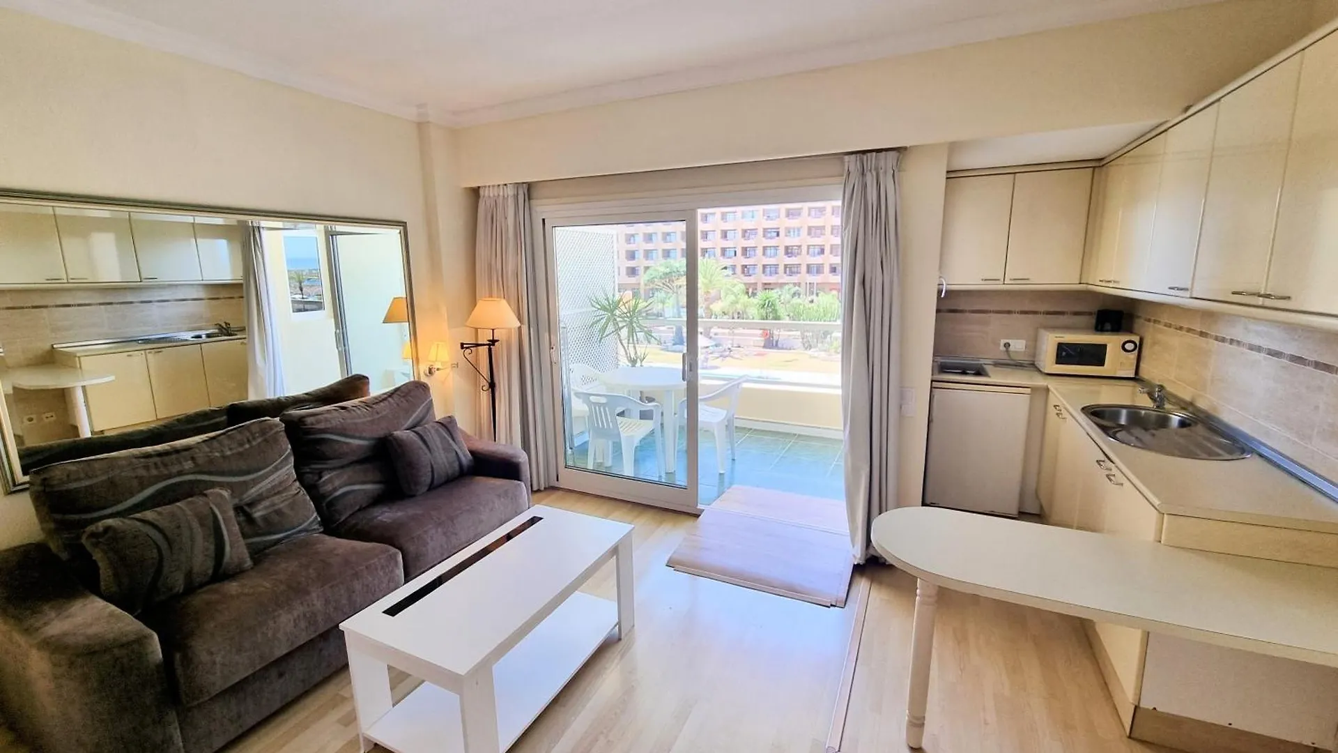 Pyr Beach And Pool Studio I Fuengirola