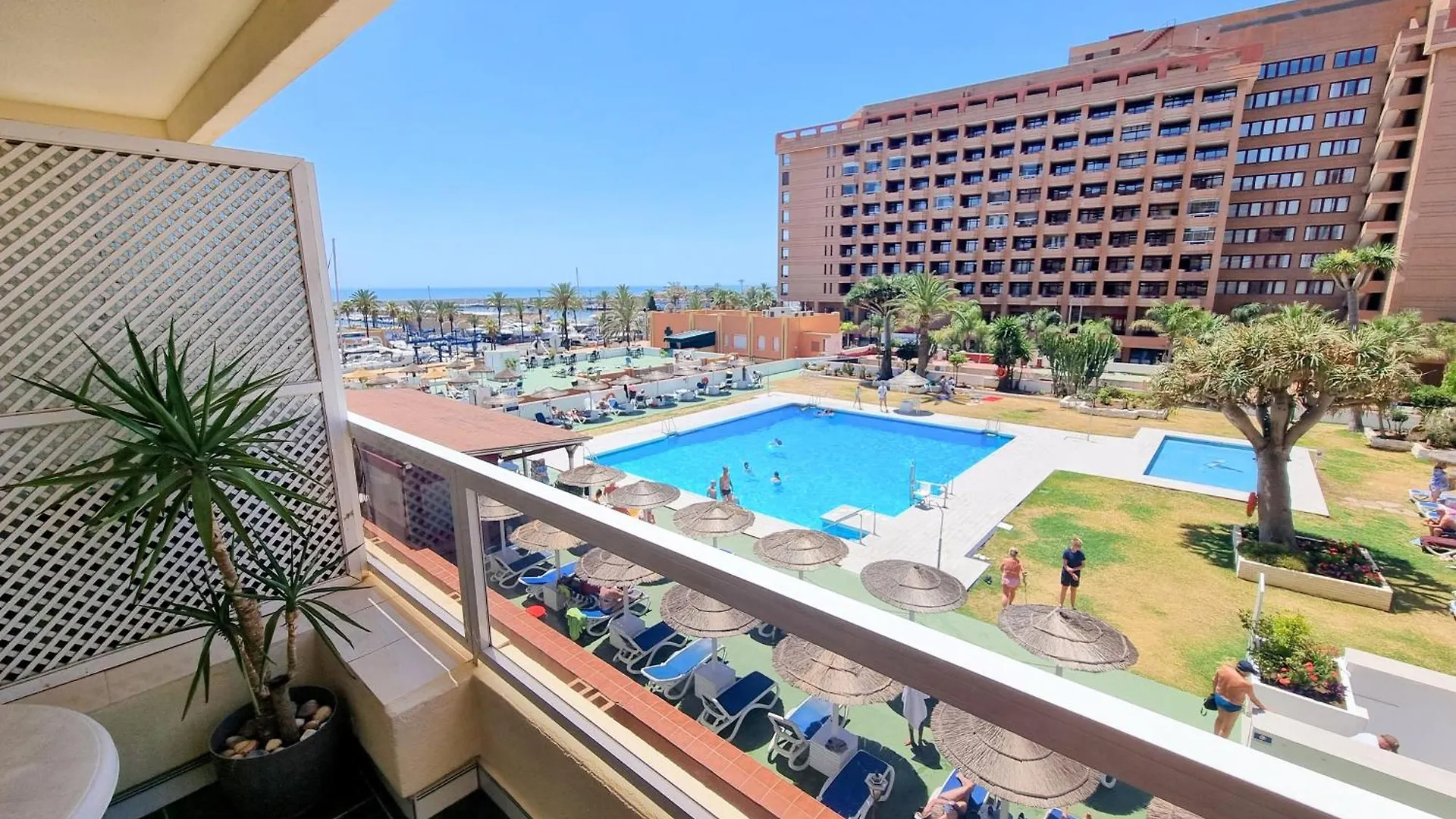 Pyr Beach And Pool Studio I Fuengirola 0*,  Spain