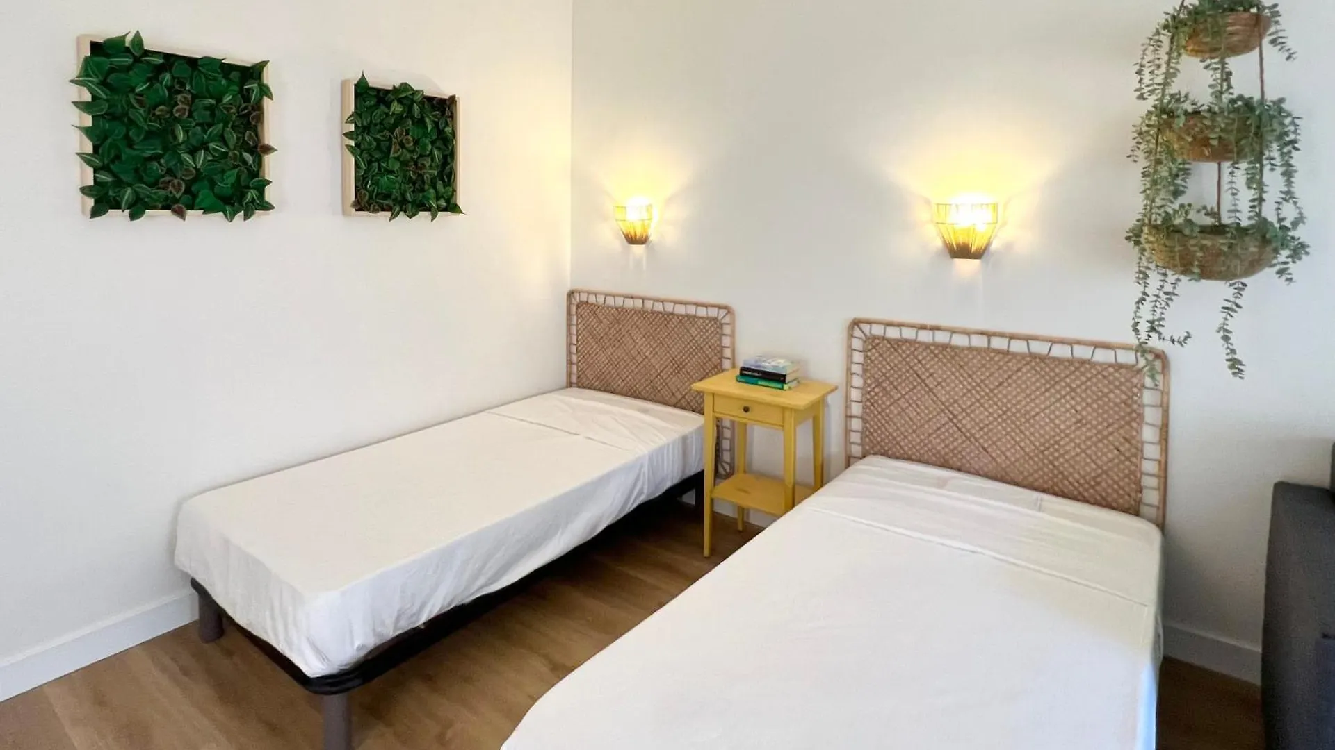 Pyr Beach And Pool Studio I Fuengirola
