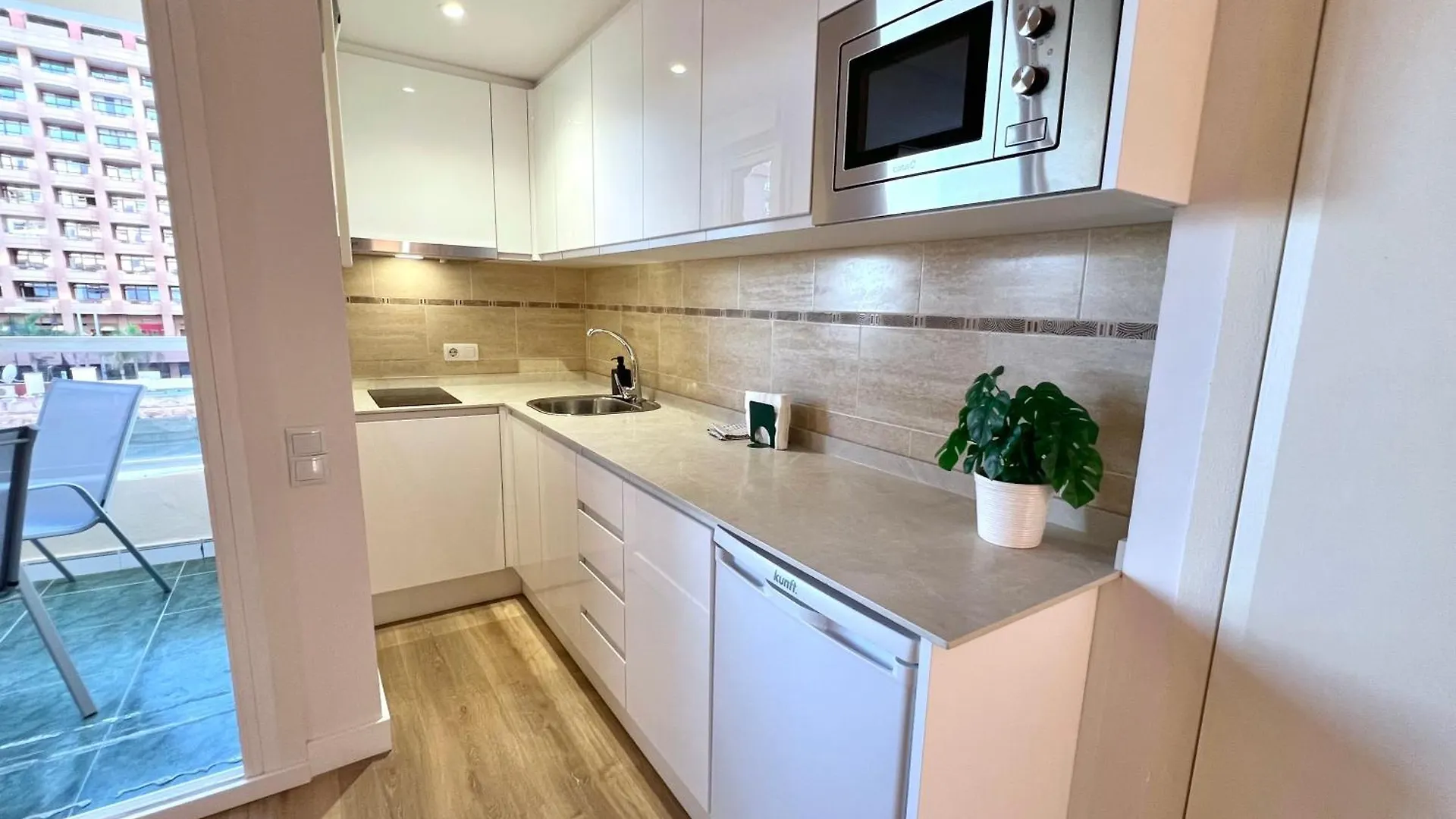Pyr Beach And Pool Studio I Fuengirola Apartment