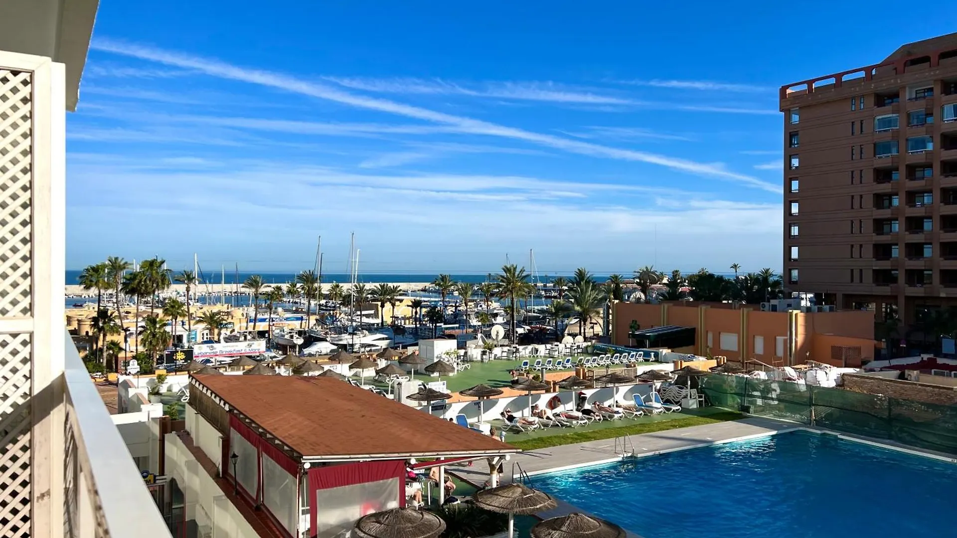 Pyr Beach And Pool Studio I Fuengirola